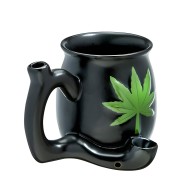 Taza Roast & Toast Negra Mate con Hoja Verde Embossed