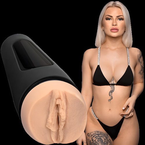 Main Squeeze Girls Of Social Media @layna.me Vainilla